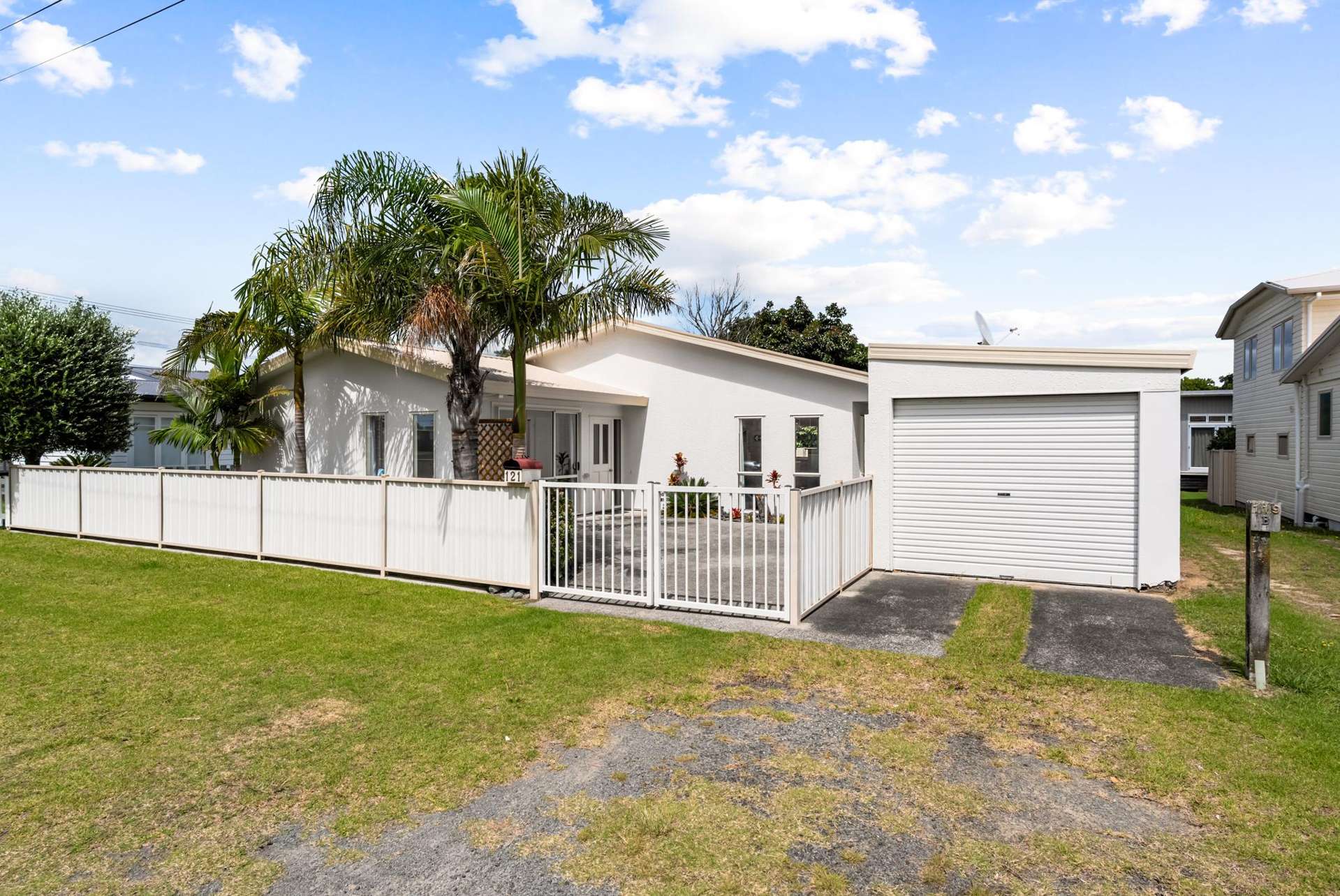 121 Exeter Road Whangamata_0