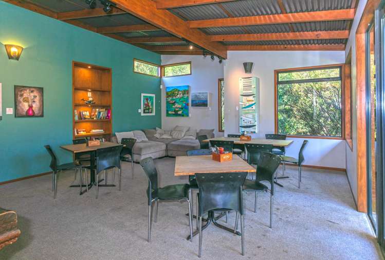 8 Pye Place Hot Water Beach_13