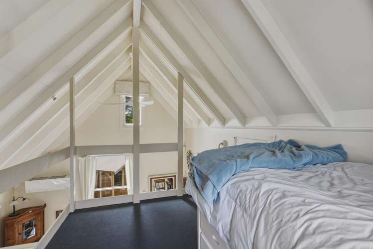 1383 + 1385 Coast Road Karitane_11