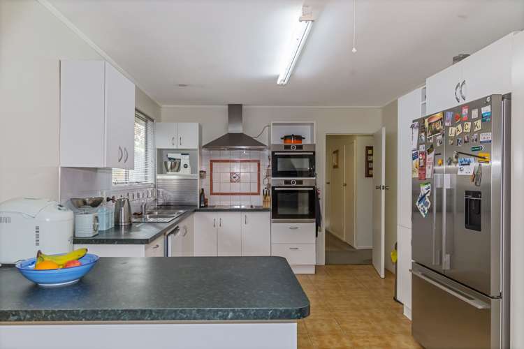 24 Ellice Road Totara Vale_9