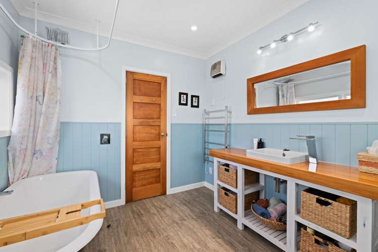 4 Grange Road South Haumoana_11