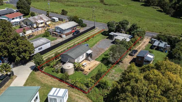 1186 Kennedy Bay Road_2