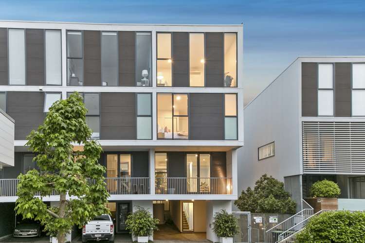 86 Fisher-Point Drive Auckland Central_2