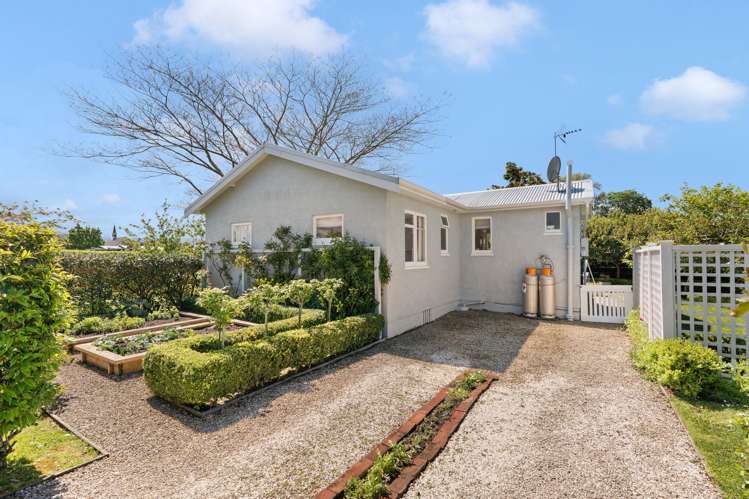 57 Reading Street Greytown_17