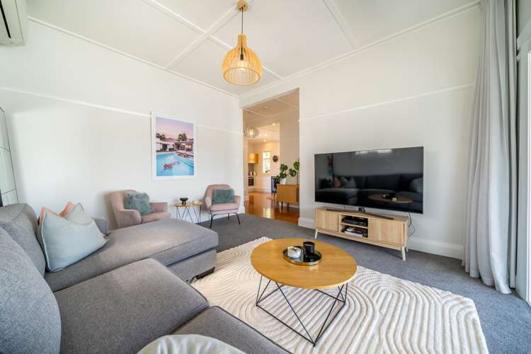 42 Tennyson Street Petone_13