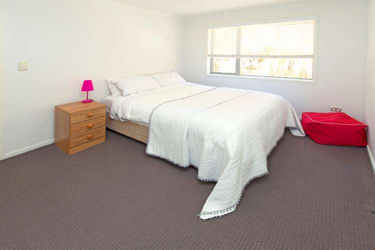 43 Hawaiian Parade Arkles Bay_14