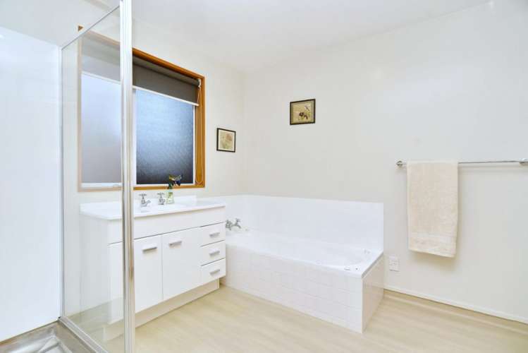 31 Creese Place Redwood_16