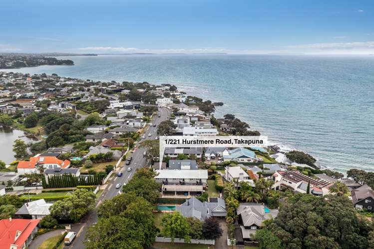 1/221 Hurstmere Road Takapuna_17