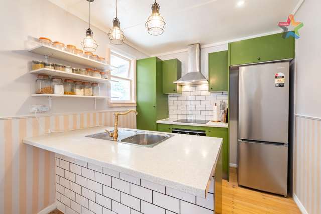 77 Wilkie Crescent Naenae_4