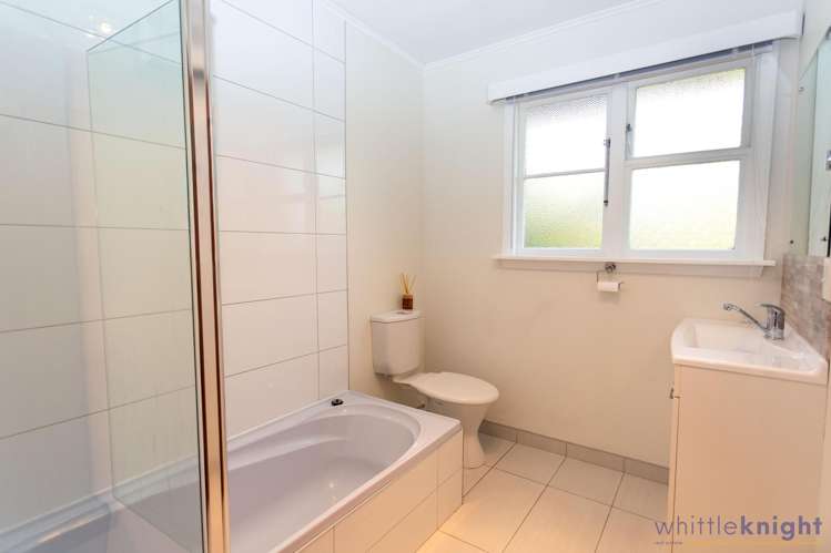 67 Neill Street Hornby_10