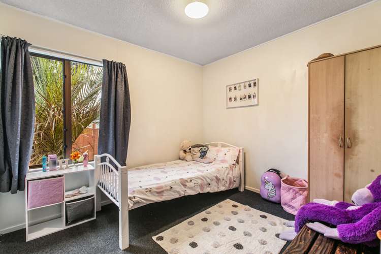 8 Burundi Avenue Clendon Park_8