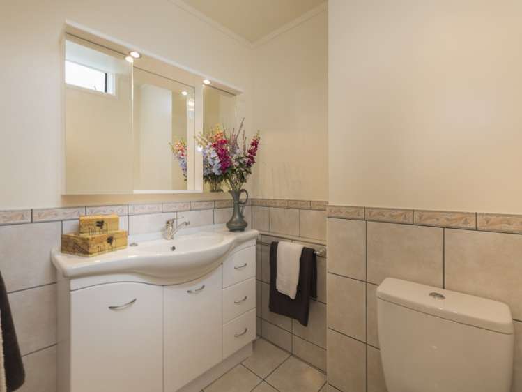 25 Watene Crescent Orakei_13