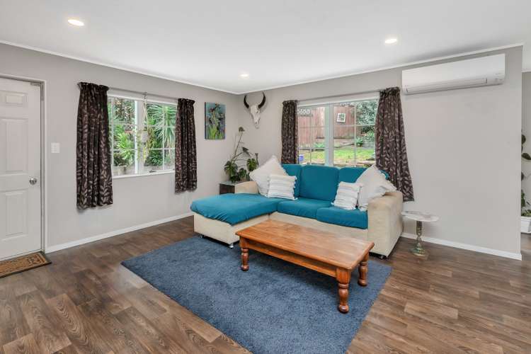 10 Howards Way Kamo_9