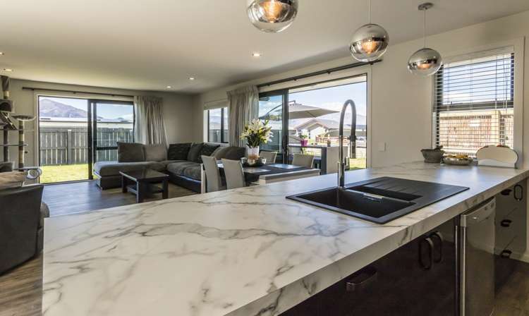 56 Sherwin Avenue Albert Town_6