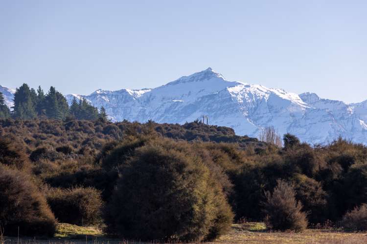 19 Hikuwai Drive Albert Town_6