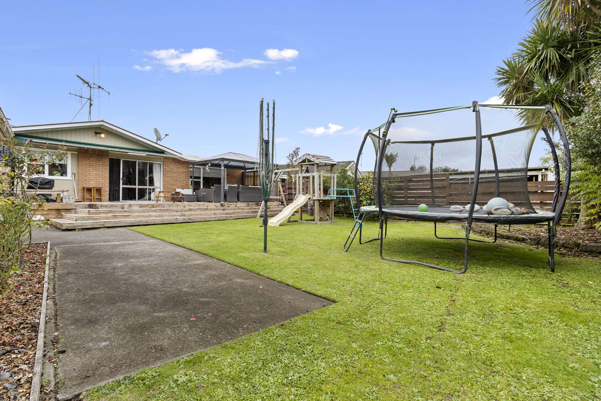 21 Te Anau Place Glenview_0