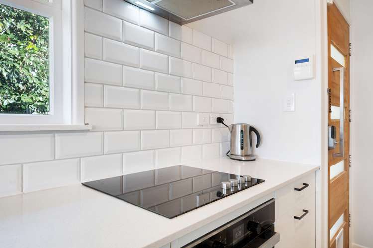 1/3 Rishworth Avenue Stanmore Bay_9