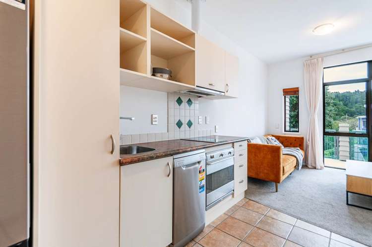 74/92 Bush Road Albany_14