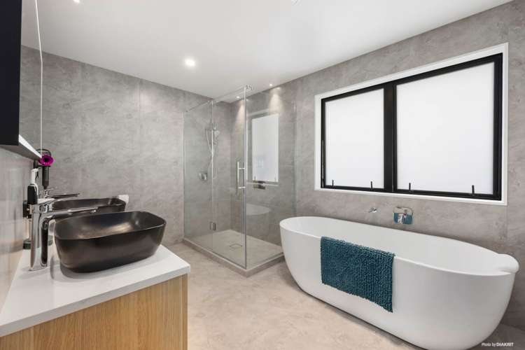 2 Kumukumu Road Long Bay_16