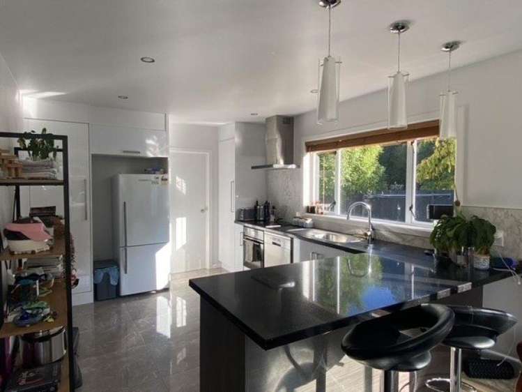 27 Bishopsworth St Hillsborough_1