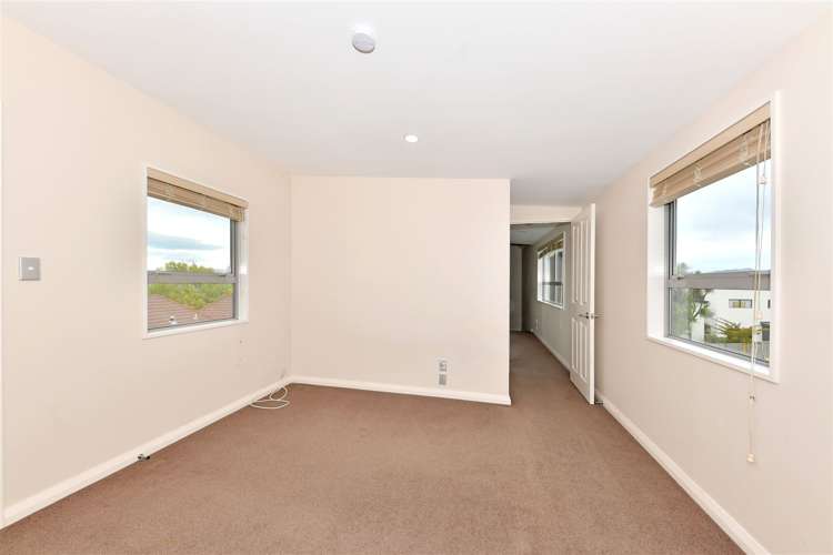 8d Broadbent Street Riccarton_7
