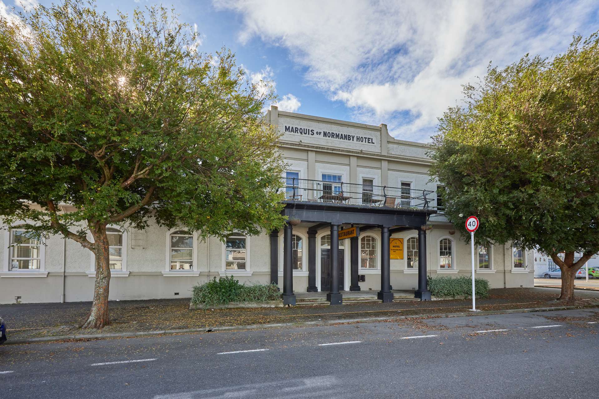 63 High Street North Carterton_0