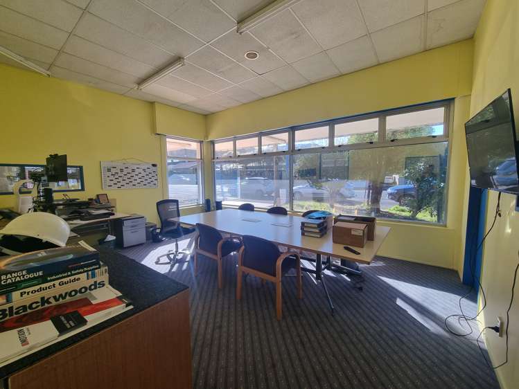 2b Udy Street Petone_1