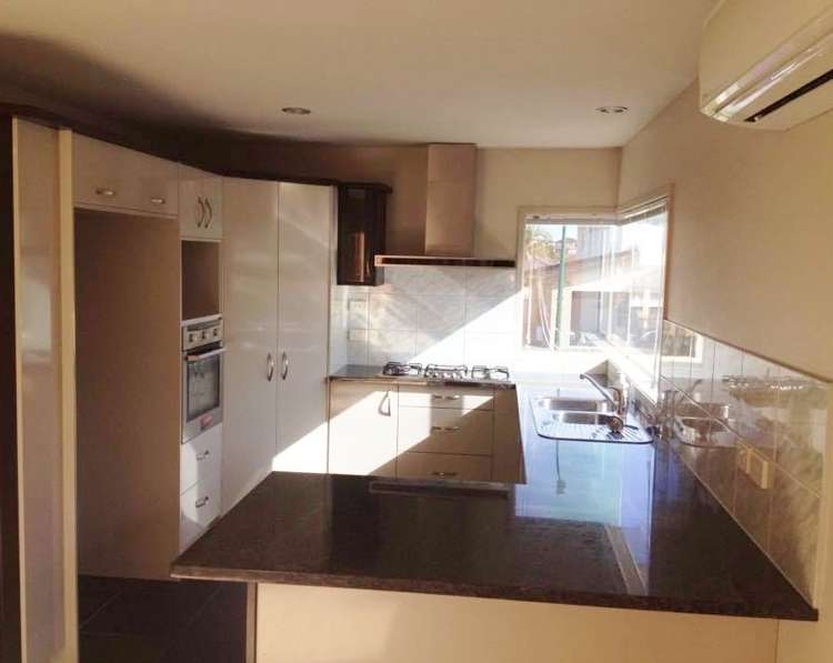 43 Salford Crescent Flat Bush_2