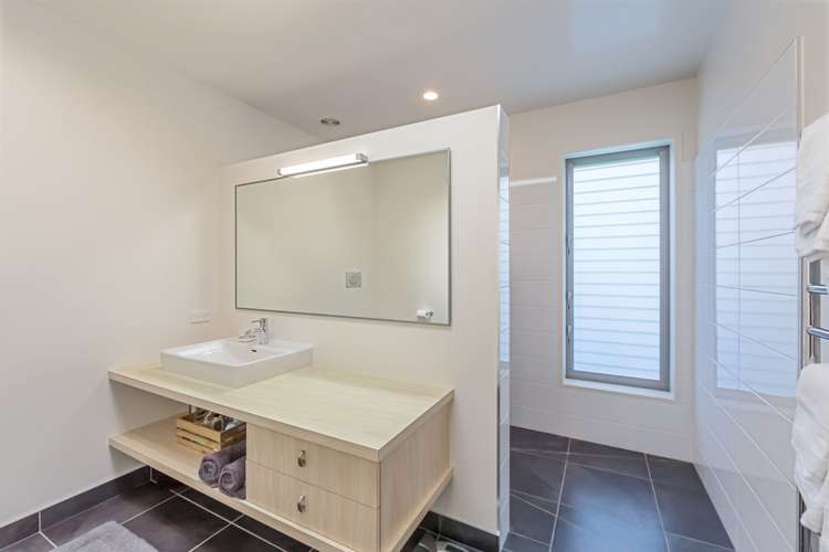 38 Ashmore Crescent Warkworth_11