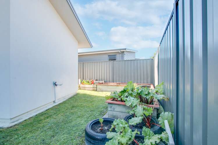 4 Pania Place Poraiti_15