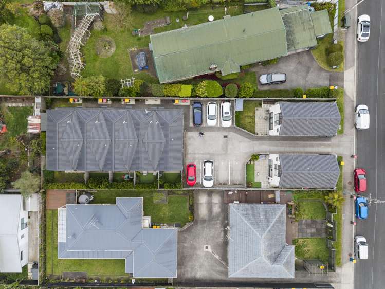 7/12 Enderby Drive Te Atatu Peninsula_10