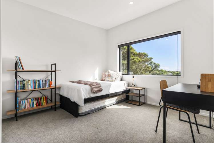 10a Surville Place Mairangi Bay_14