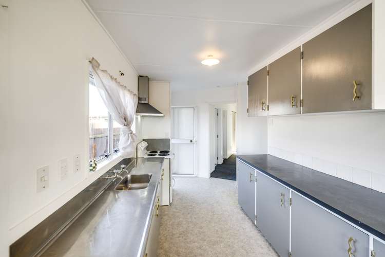 355 Flaxmere Avenue Flaxmere_17