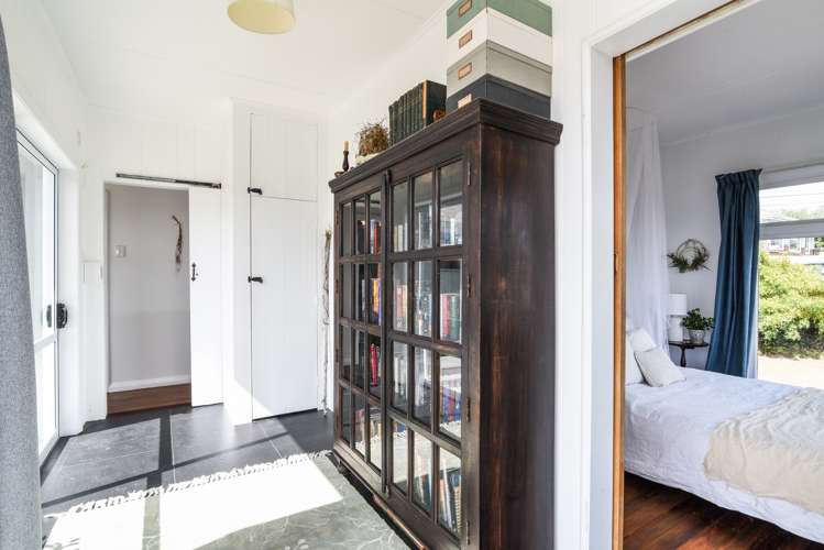 43 Duckworth Street Andersons Bay_10