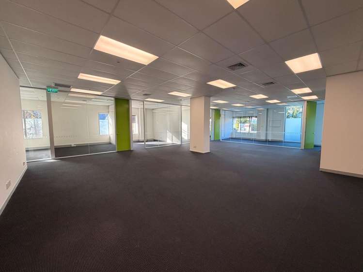 1/14 Settlers Crescent Ferrymead_5