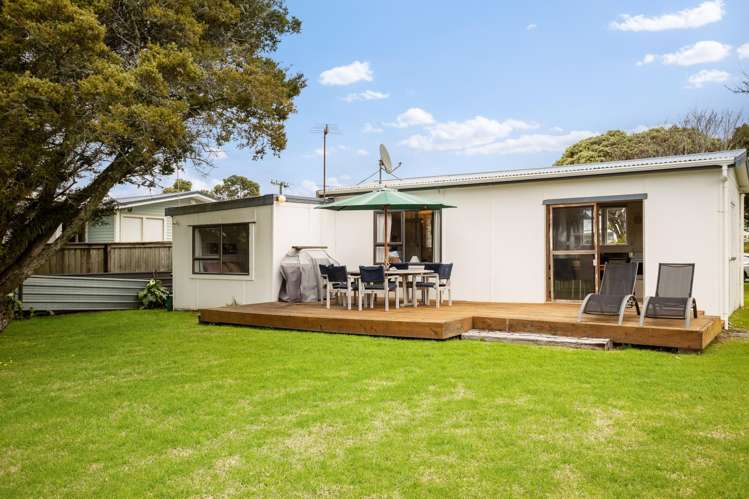 215 Cook Drive Whitianga_10