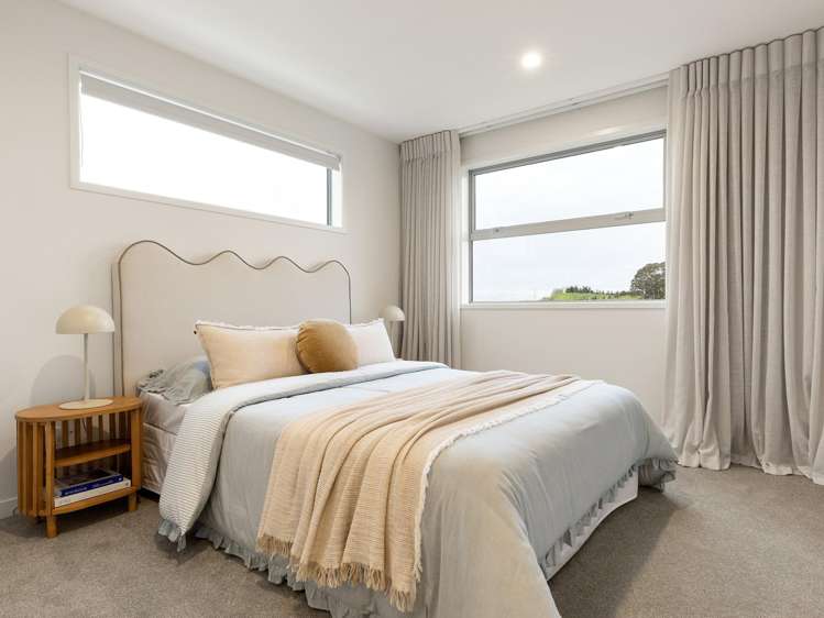 2/6 Kimbolton Street Rototuna North_14