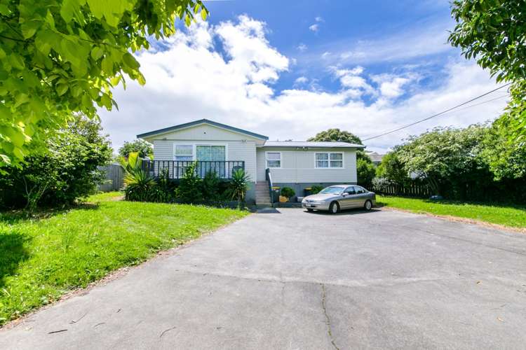 149 Edmonton Road Te Atatu South_1
