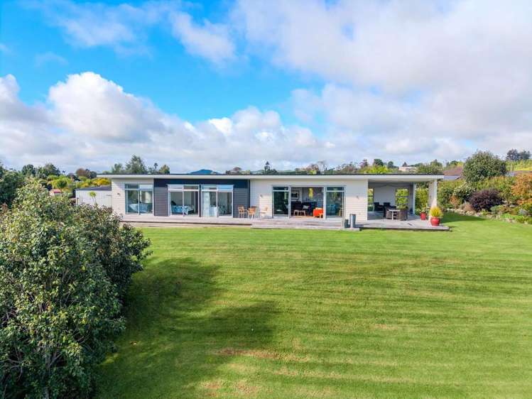 18 Greenway Drive_5