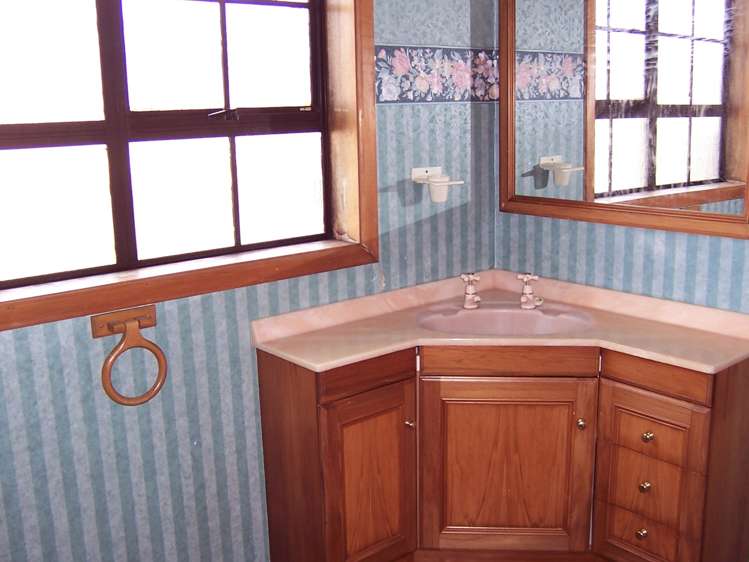 14 Bridge Street Tuatapere_8