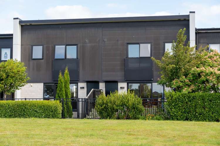 22 Brian Keogh Lane Wigram_26