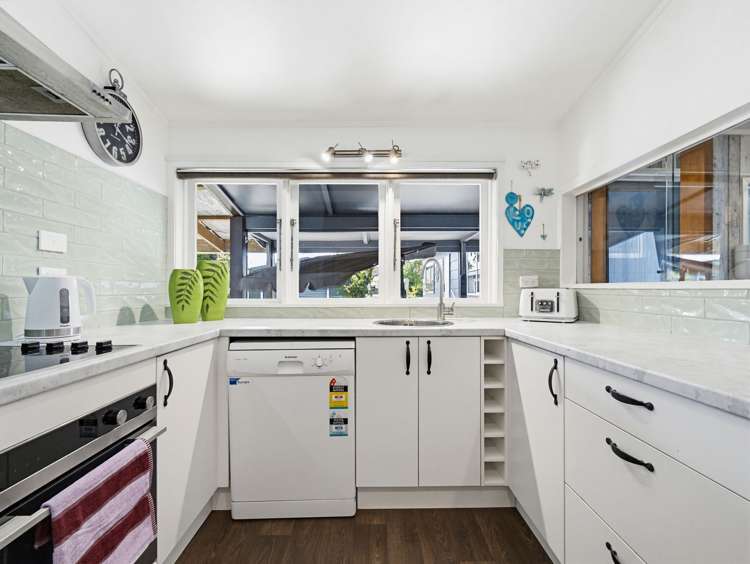 74A Beach Road Katikati_2