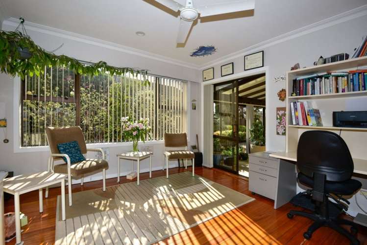 61 Teesdale Street Burnside_14