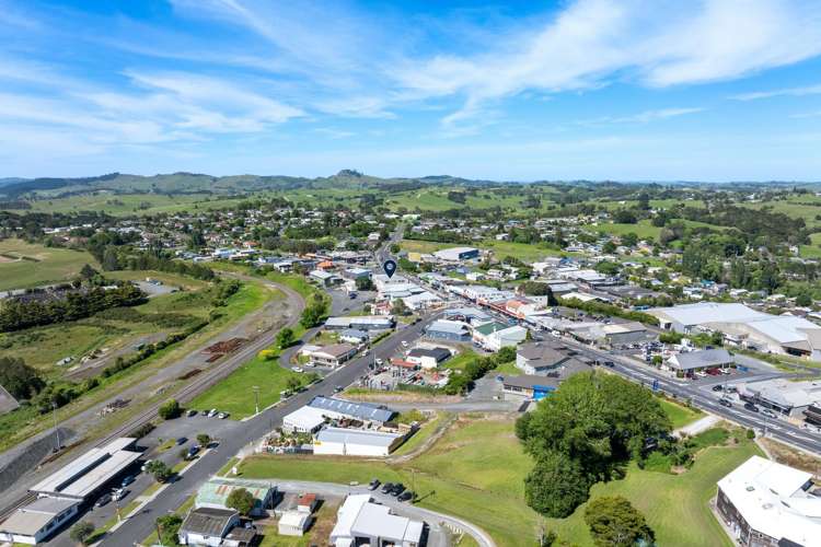 142-146 Rodney Street Wellsford_15