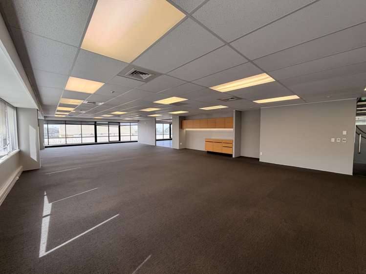 1 Market Grove Hutt Central_4