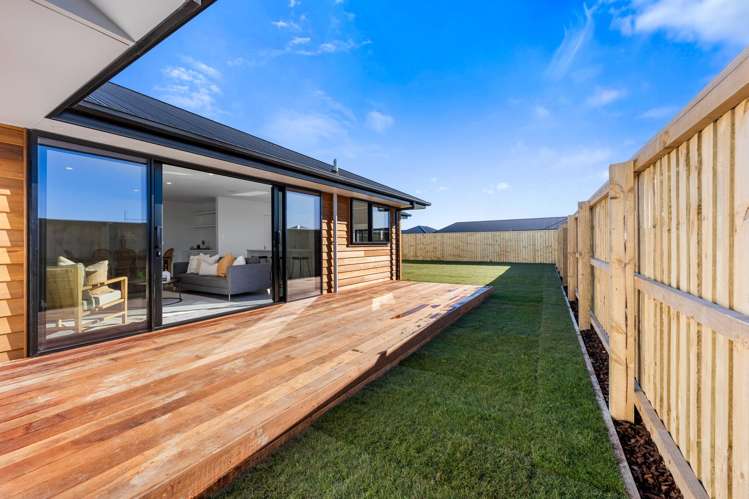 50 Falcons View Drive Rolleston_24