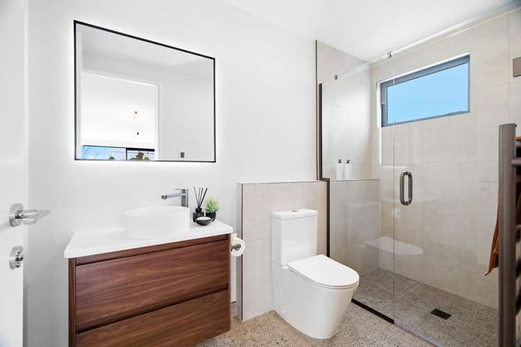 23 Carnaveron Drive Lincoln_14