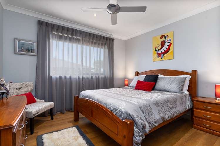 6 Camellia Lane Carterton_11