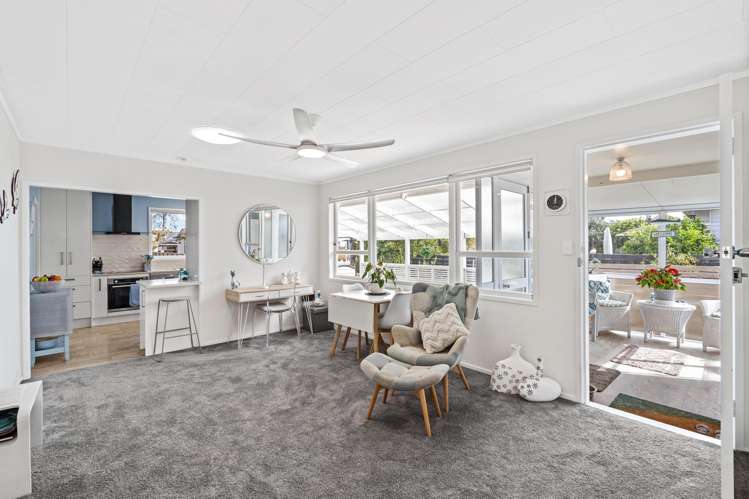 37a Hatton Road Orewa_6