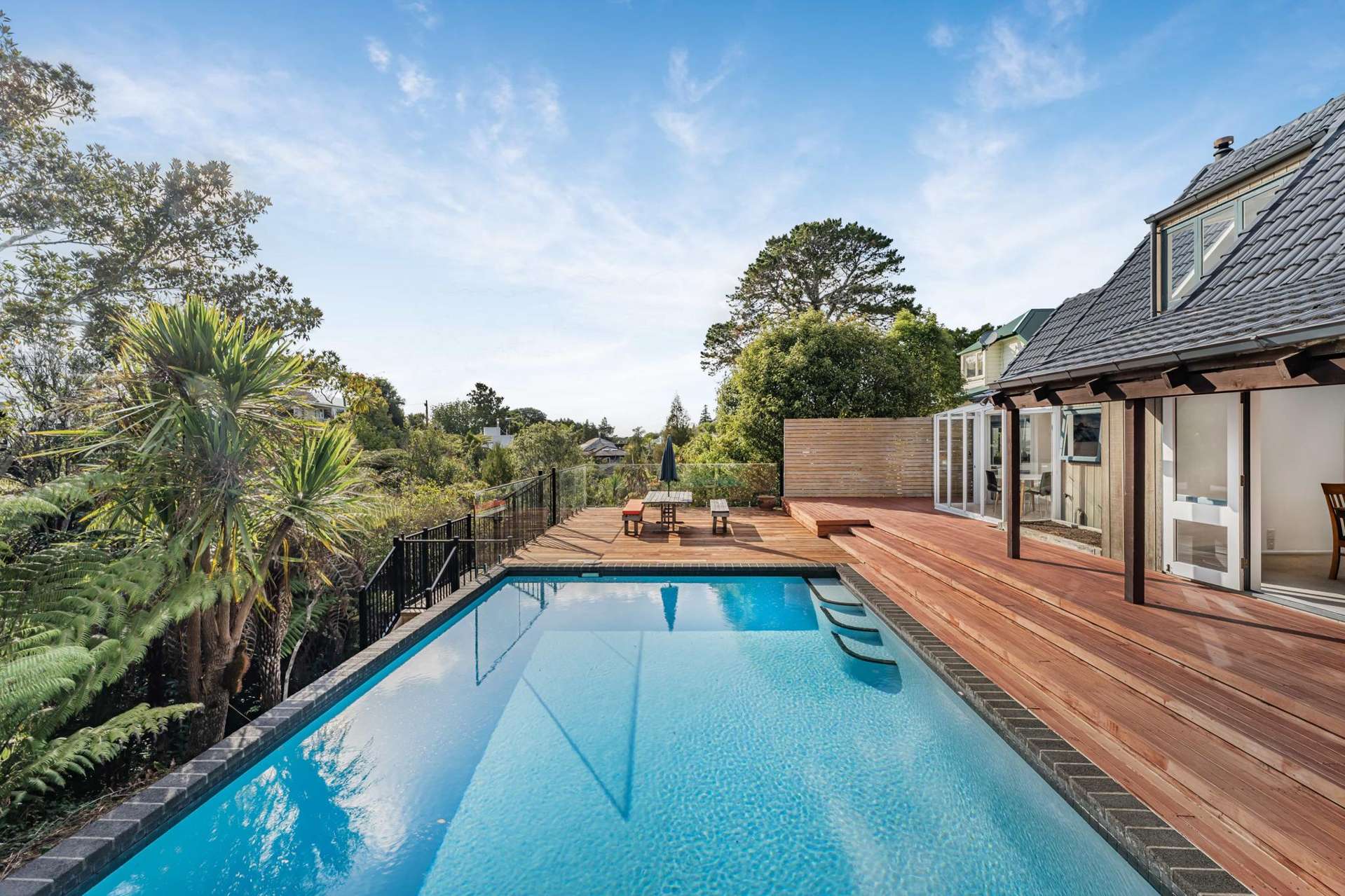94 Kowhai Road Campbells Bay_0